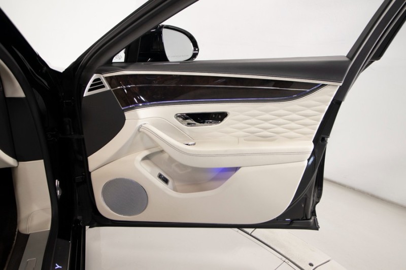 2023 Bentley Flying Spur Flying Spur Azure ($285,310 MSRP!!) *BIG OPTION LIST* *WARRANTY* in , 