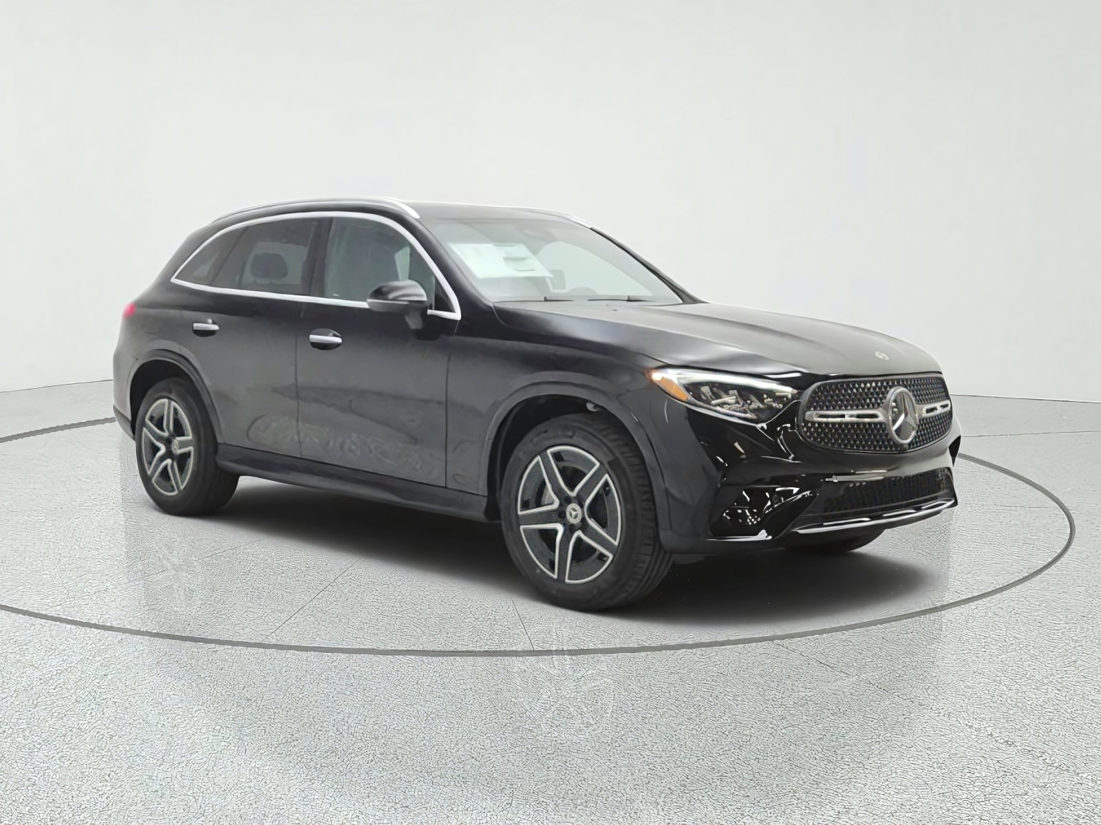 New 2026 Black Mercedes-Benz GLC 300 SUV image 3