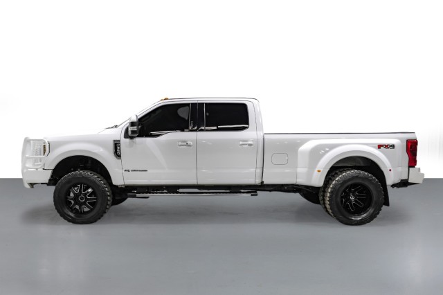 2019 Ford F-350 LARIAT 9