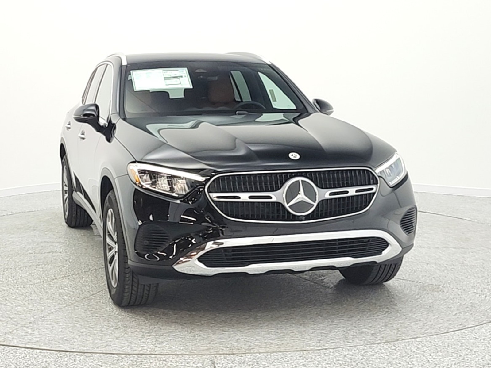 New 2026 Black Mercedes-Benz GLC 300 image 2