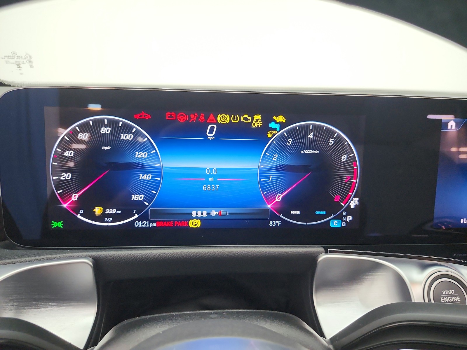 Certified Used 2025 Night Black Mercedes-Benz GLB 250 SUV image 16