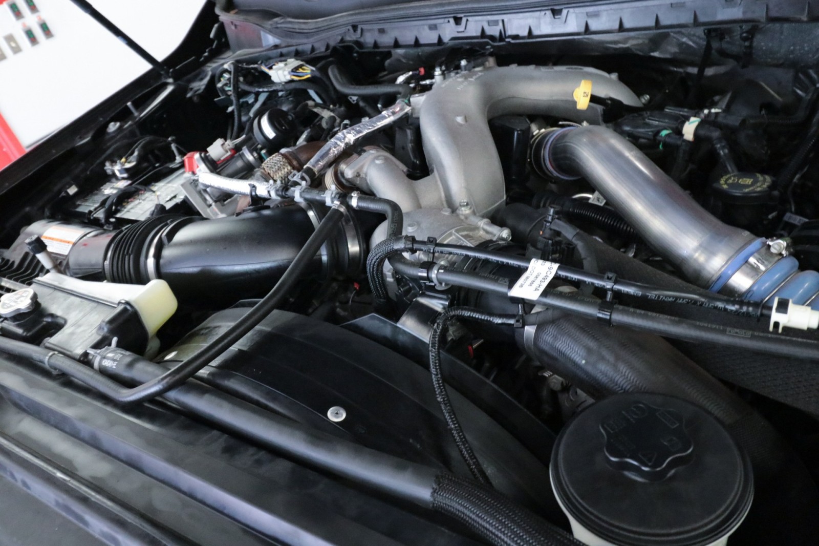 Used Car 2023 Ford Super Duty F-250 Srw  Lariat For Sale Under $80,000 In Austin, Texas