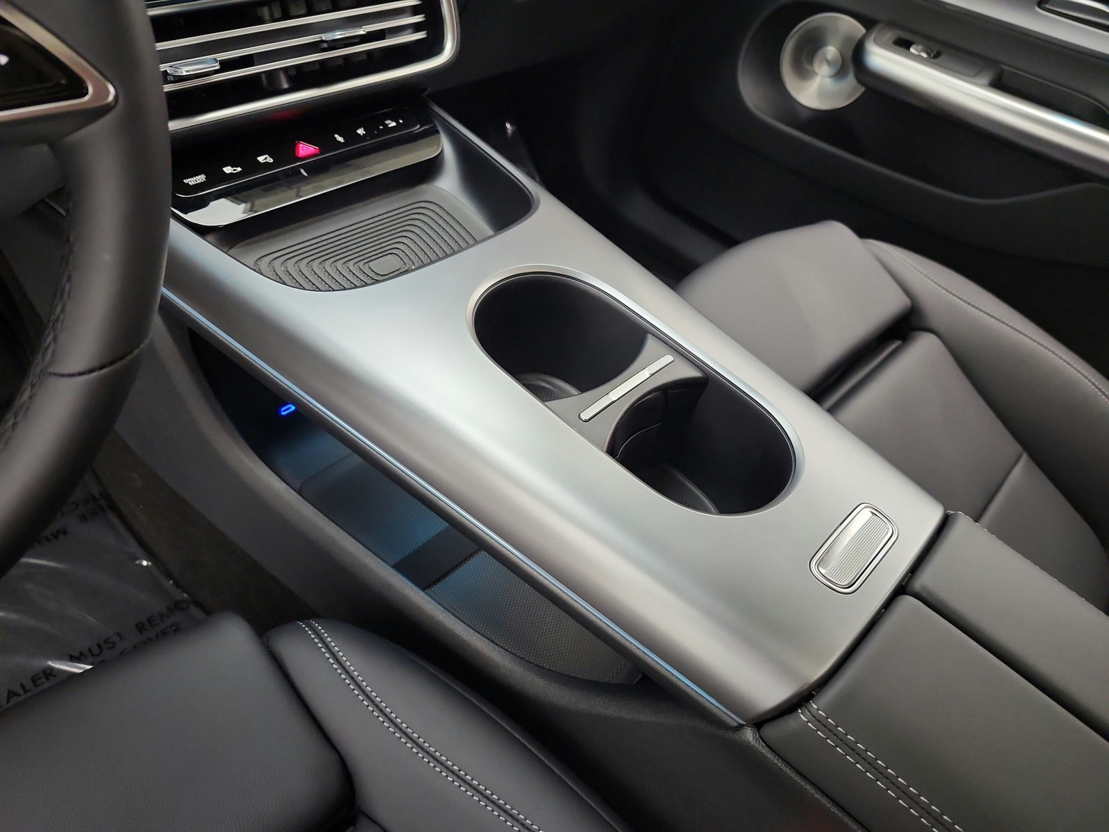 New 2027 Polar White Mercedes-Benz CLA 220 Hybrid FWD image 10