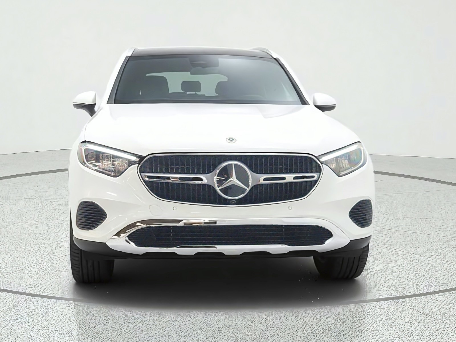 New 2027 Polar White Mercedes-Benz GLC 300 SUV image 2