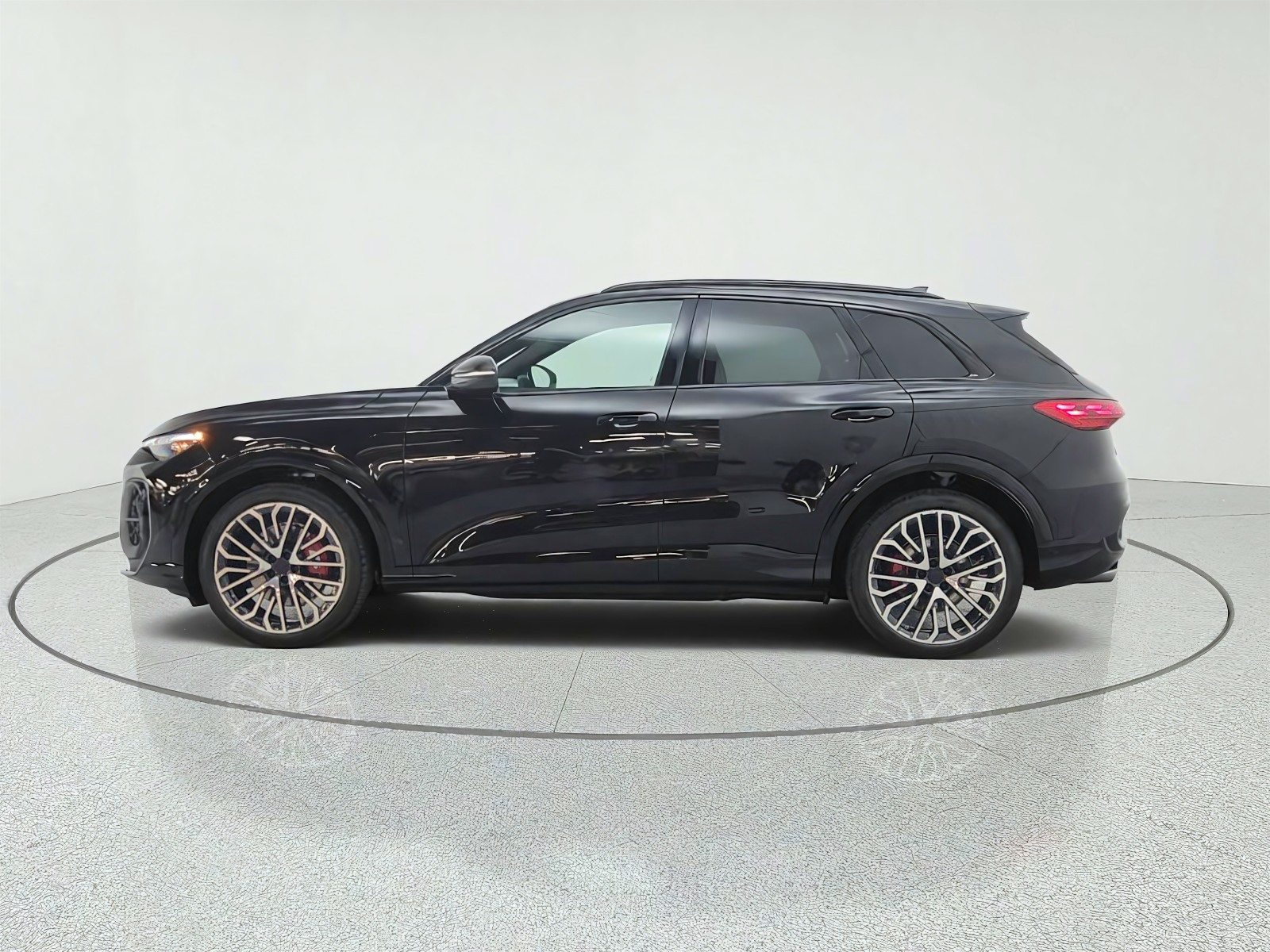 New 2026 Mythos Black Metallic Audi Premium Plus 3.0 TFSI quattro image 8
