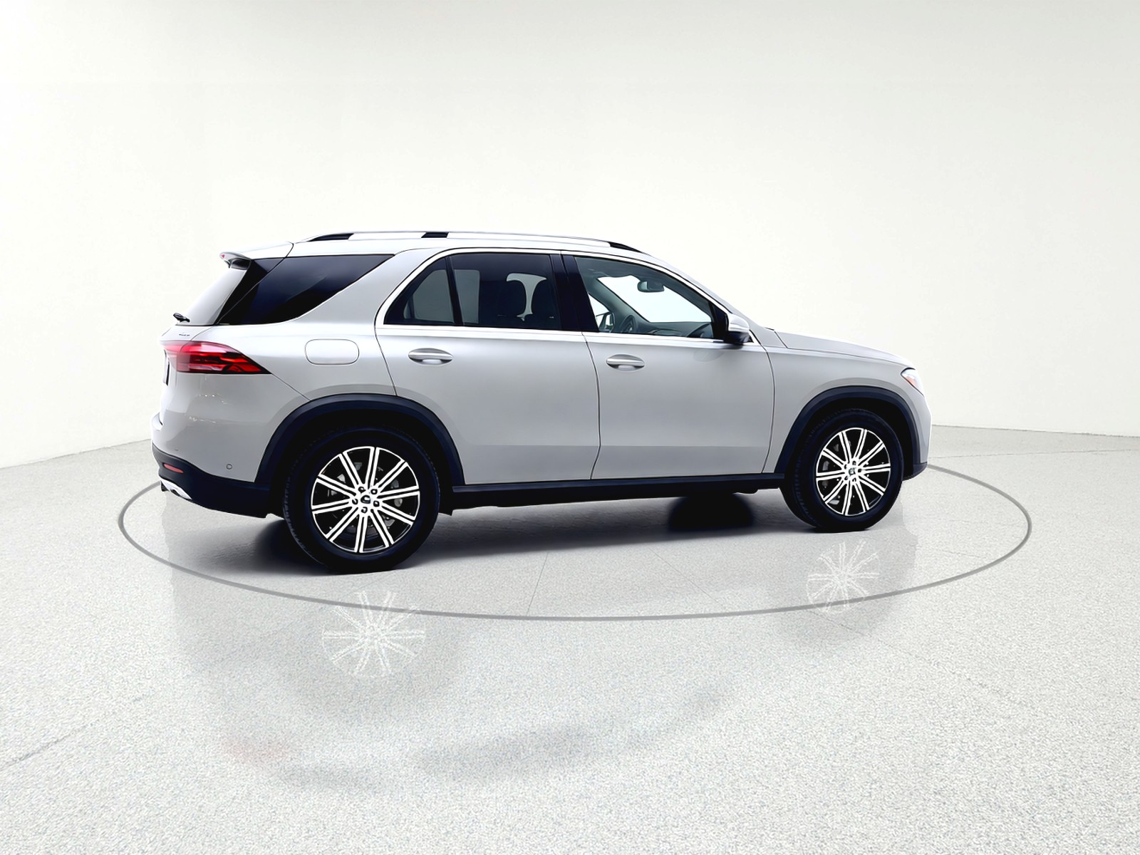 New 2026 MANUFAKTUR Alpine Grey Mercedes-Benz GLE 350 image 23