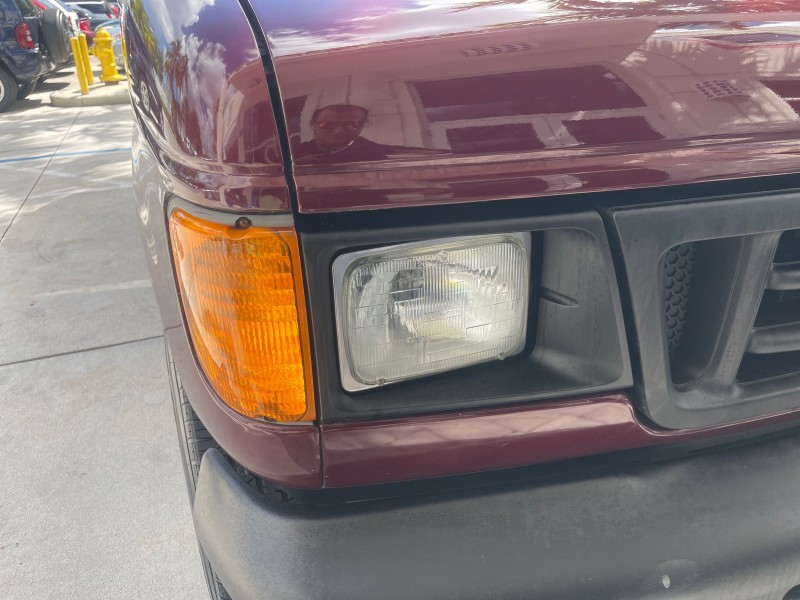 2006 Ford Econoline Wagon XLT 8 PASS LOW MILES 56328 in ,