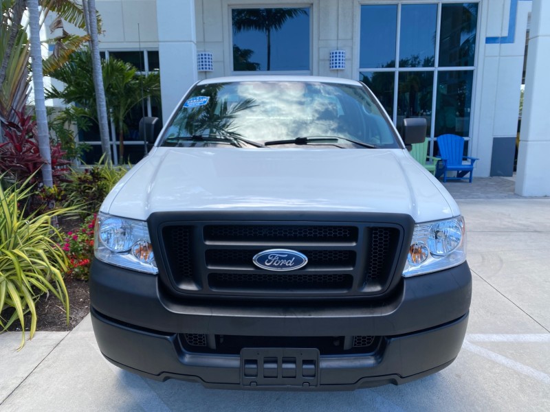 2005 Ford F-150 PU STX LOW MILES 18,931 in , 