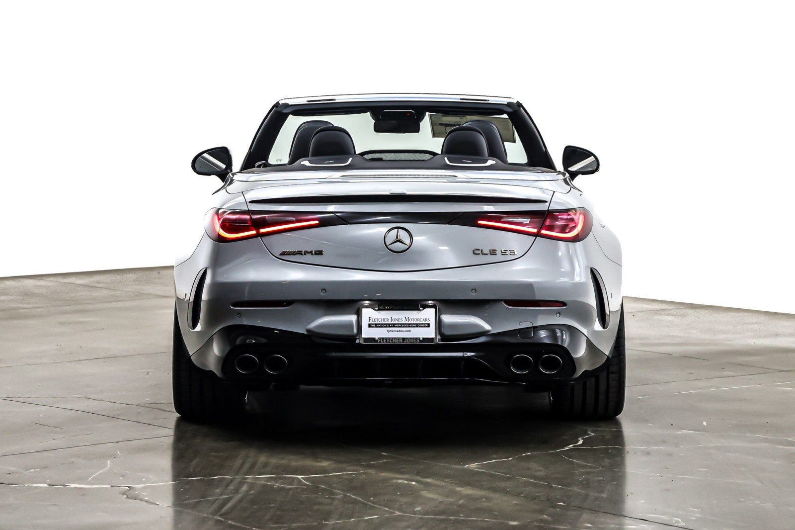 New 2026 MANUFAKTUR Alpine Grey Metallic Mercedes-Benz AMG® CLE 53 image 4