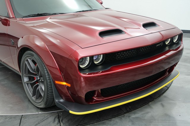 2019 Dodge Challenger SRT Hellcat 12