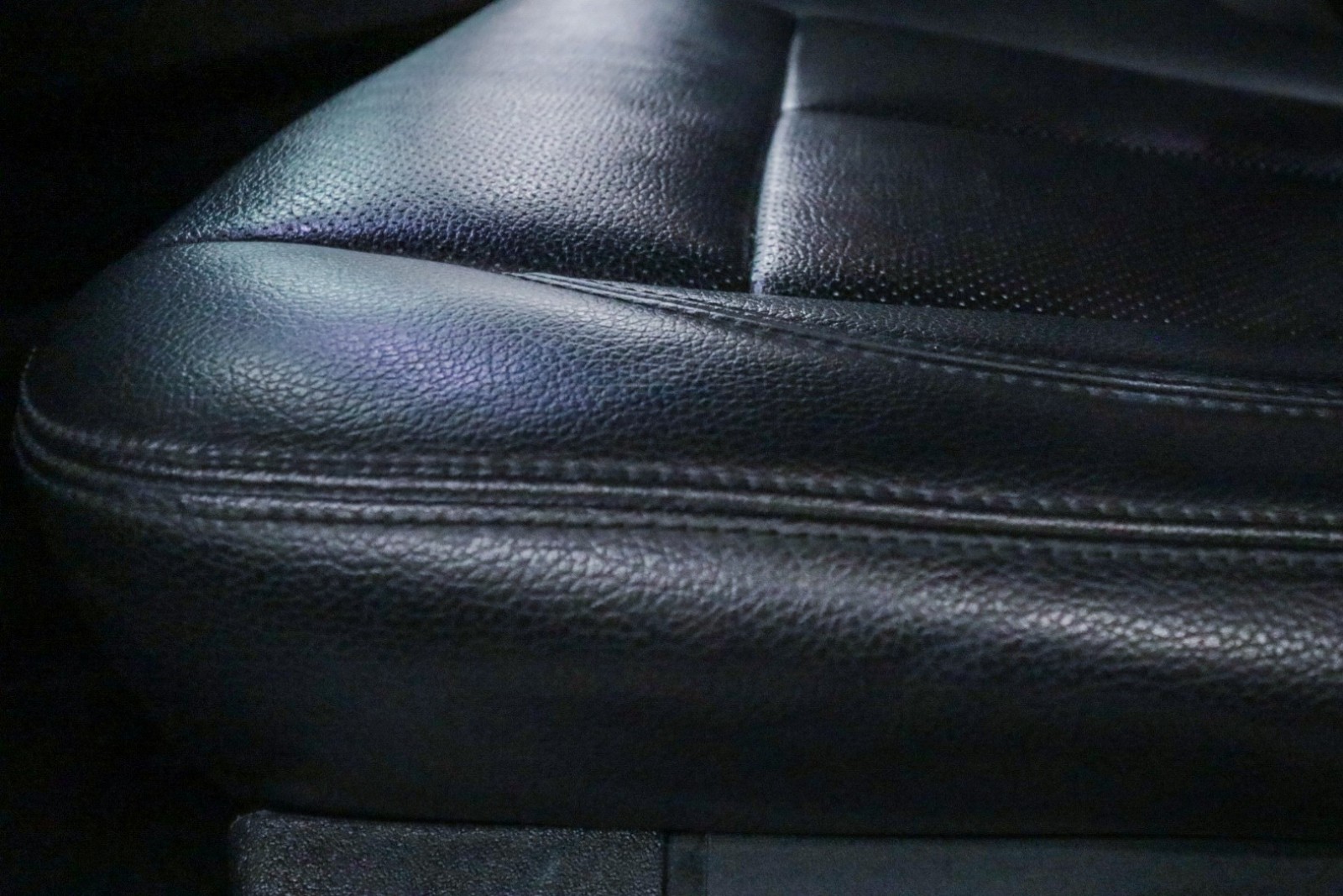 Used Car 2019 Ford Expedition  Xlt For Sale Under $20,000 In Austin, Texas