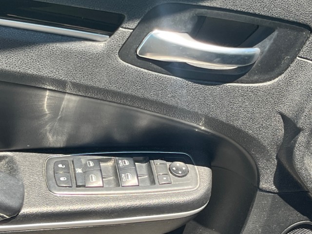 Chrysler30024