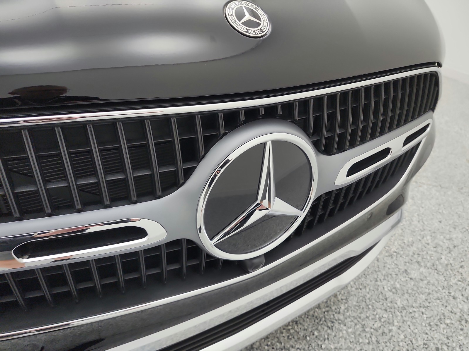 New 2026 Black Mercedes-Benz GLC 300 image 13