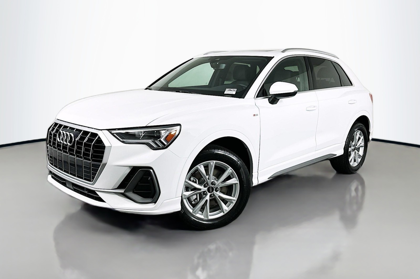 2025 Audi Q3 S Line Premium Plus's photo