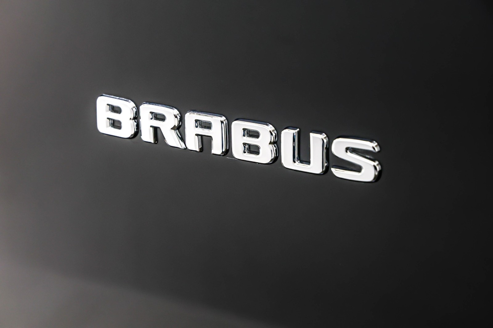 Used 2023 Graphite Grey Metallic Mercedes-Benz Standard Roof 126 Wheelbase image 9