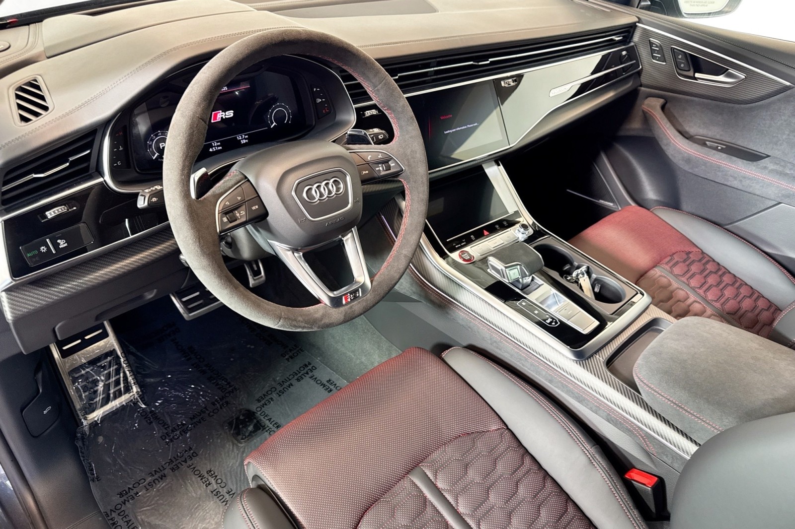 New 2026 Daytona Gray Pearl Effect Audi performance quattro image 9