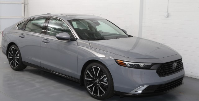 HondaAccord Hybrid6