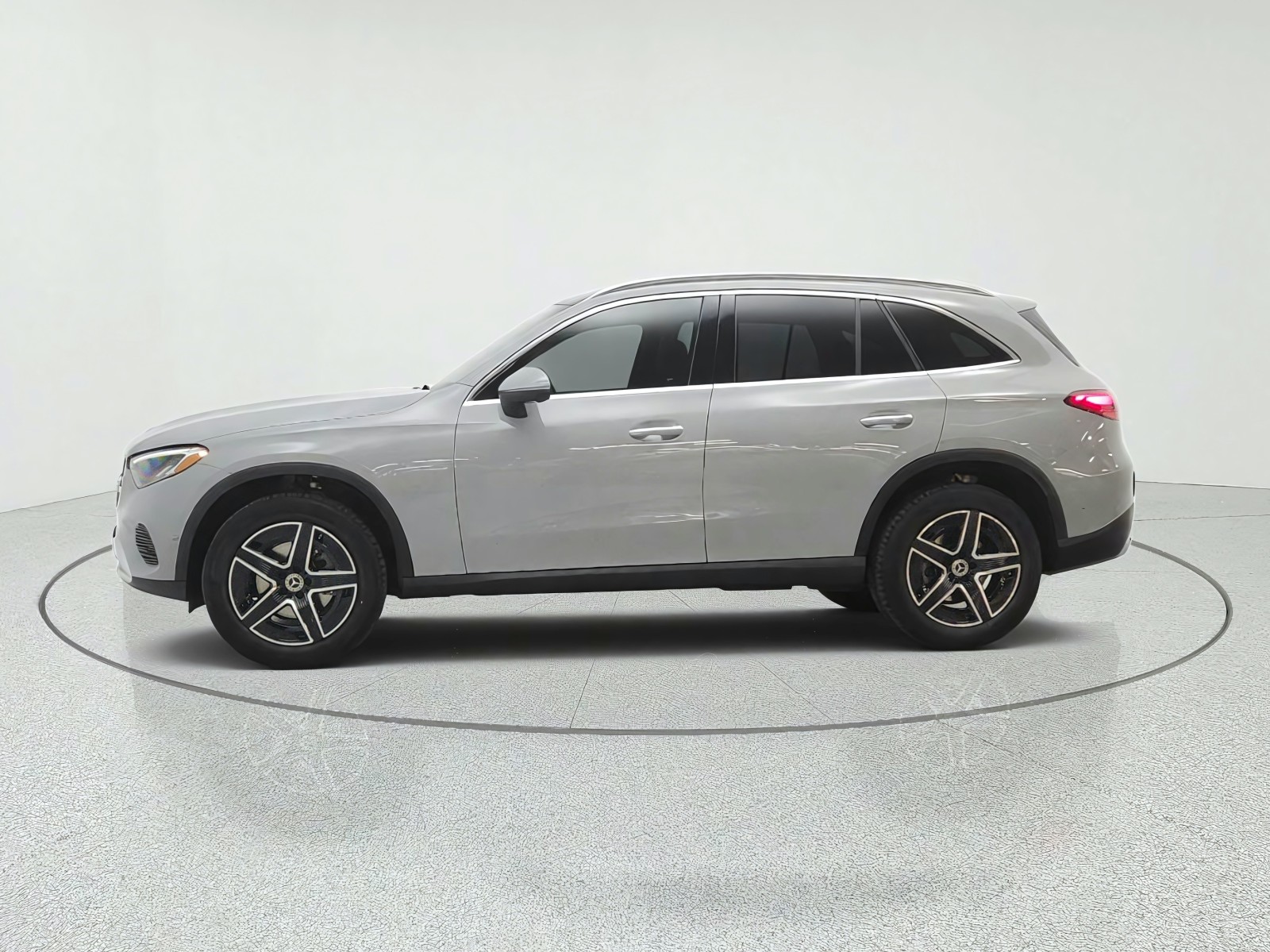 New 2027 MANUFAKTUR Alpine Grey Mercedes-Benz GLC 300 SUV image 8