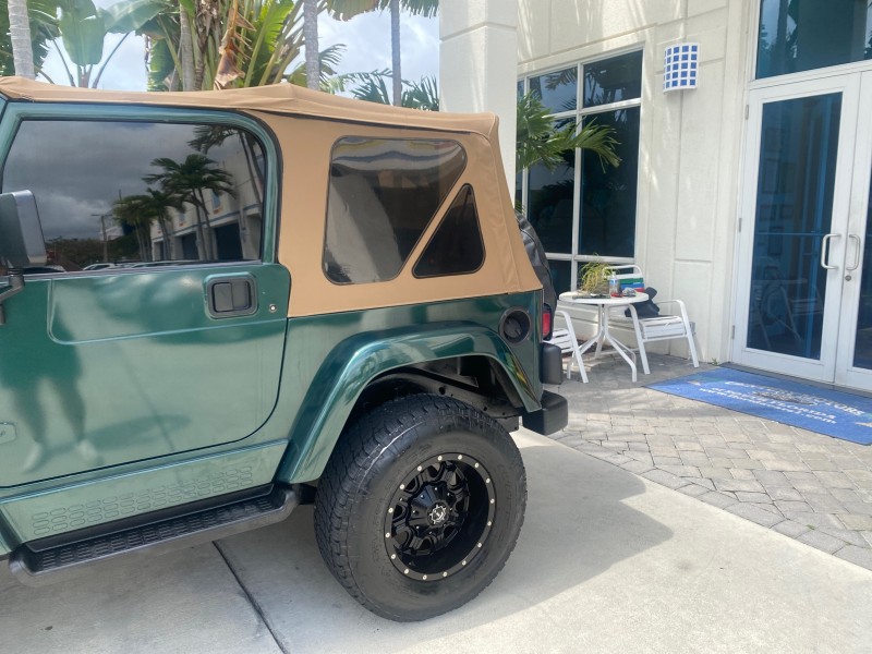 1999 Jeep Wrangler Sahara AUYO AC 6 CYL LOW MILES 47,009 in , 