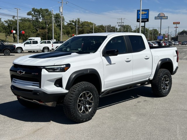 2024 Chevrolet Colorado 4WD ZR2 7