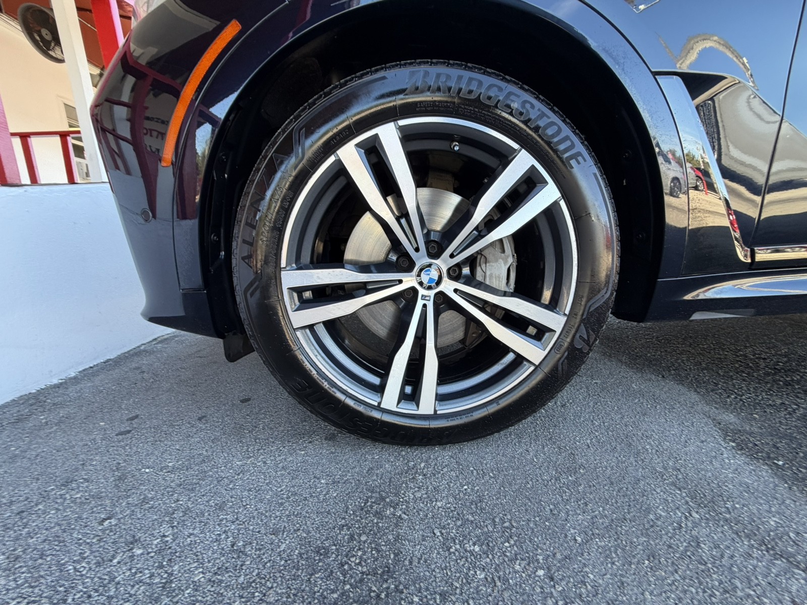 2019 BMW X7 - $26,477