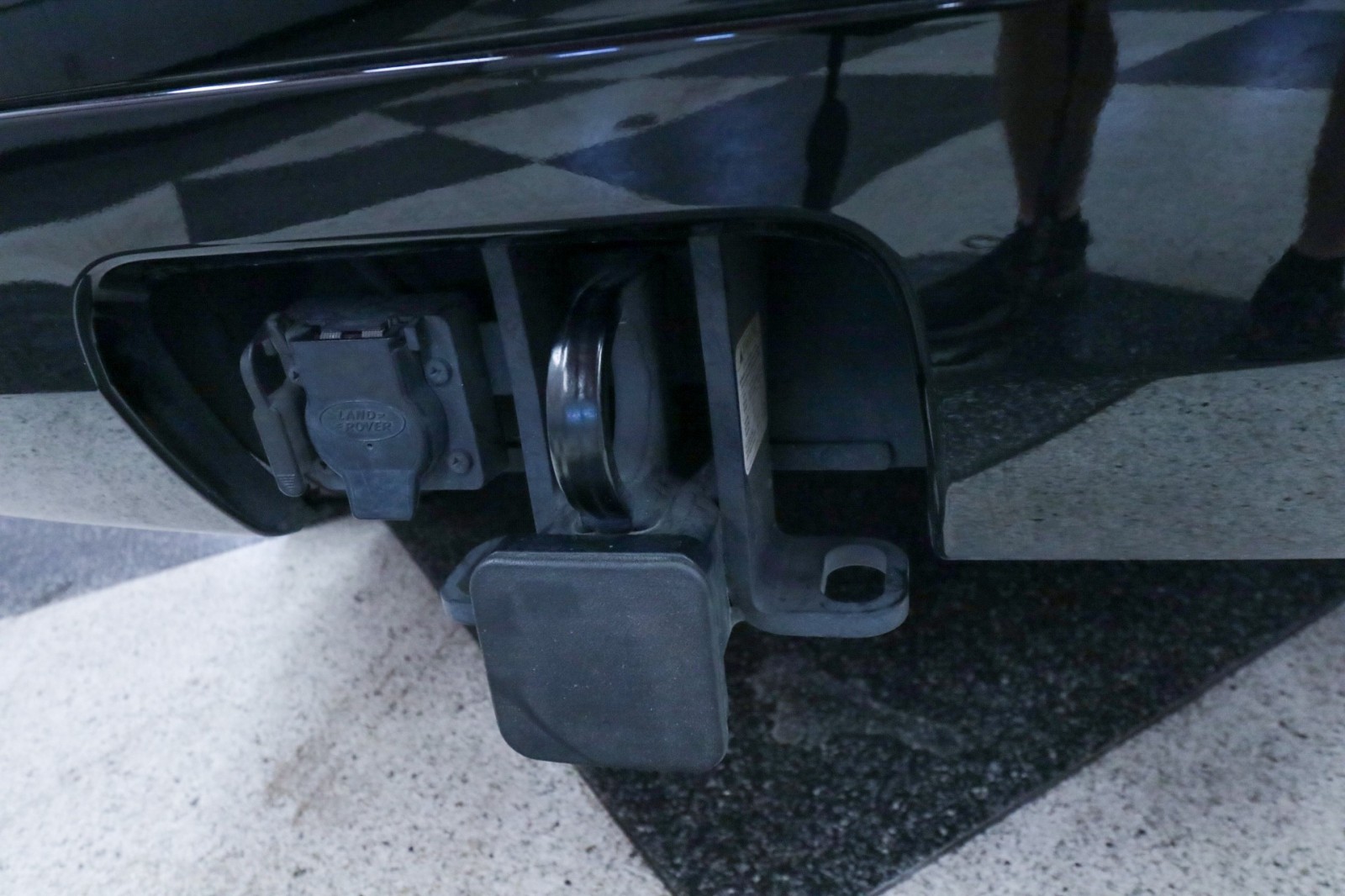 Used Car 2022 Land Rover Discovery  Hse R-dynamic For Sale Under $40,000 In Austin, Texas