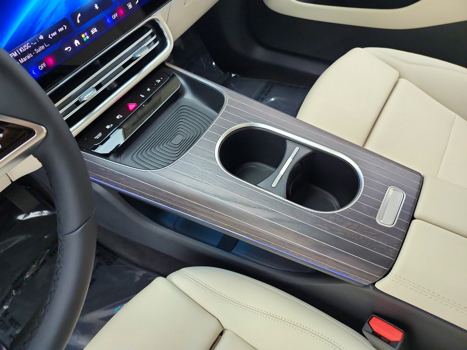 New 2027 Polar White Mercedes-Benz CLA 350 Electric image 9