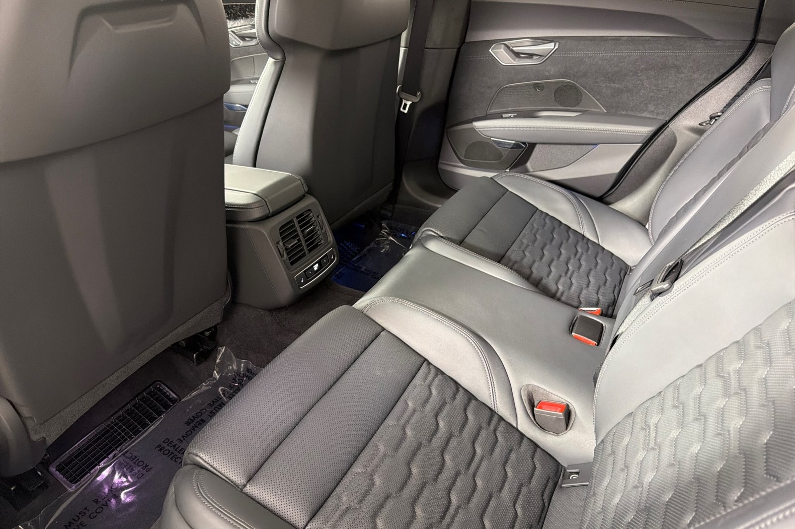 Certified Used 2025 Daytona Gray Pearl Effect Audi performance quattro image 11