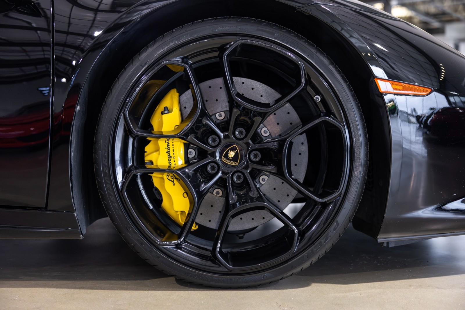 Used Car 2015 Lamborghini Huracan  For Sale Under $220,000 In Boerne, Texas