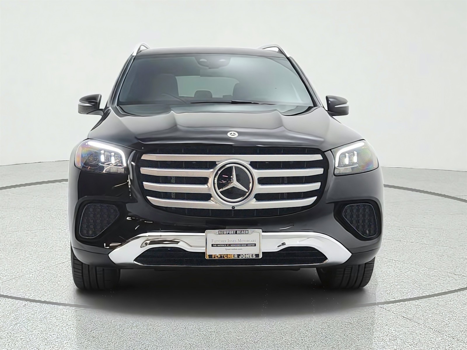 Certified Used 2026 Obsidian Black Metallic Mercedes-Benz GLS 450 4MATIC® SUV image 2