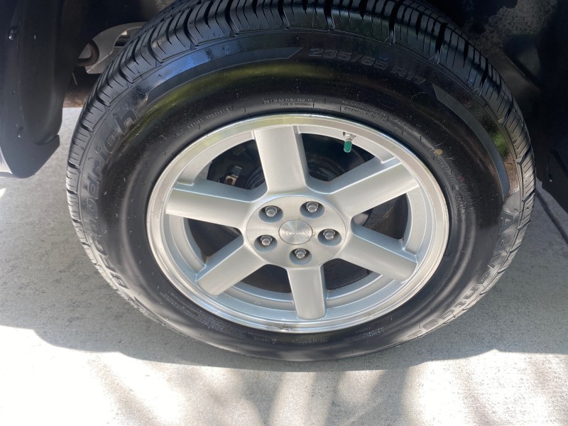 2006 Jeep Liberty 4WD Limited LOW MILES 75,410 in , 