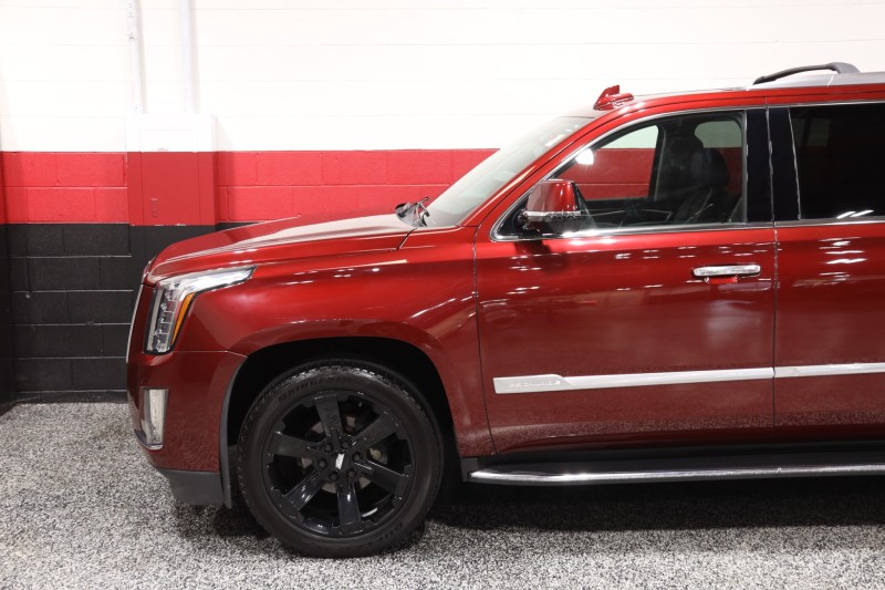 2020 Cadillac Escalade ESV 4dr Suv in , 