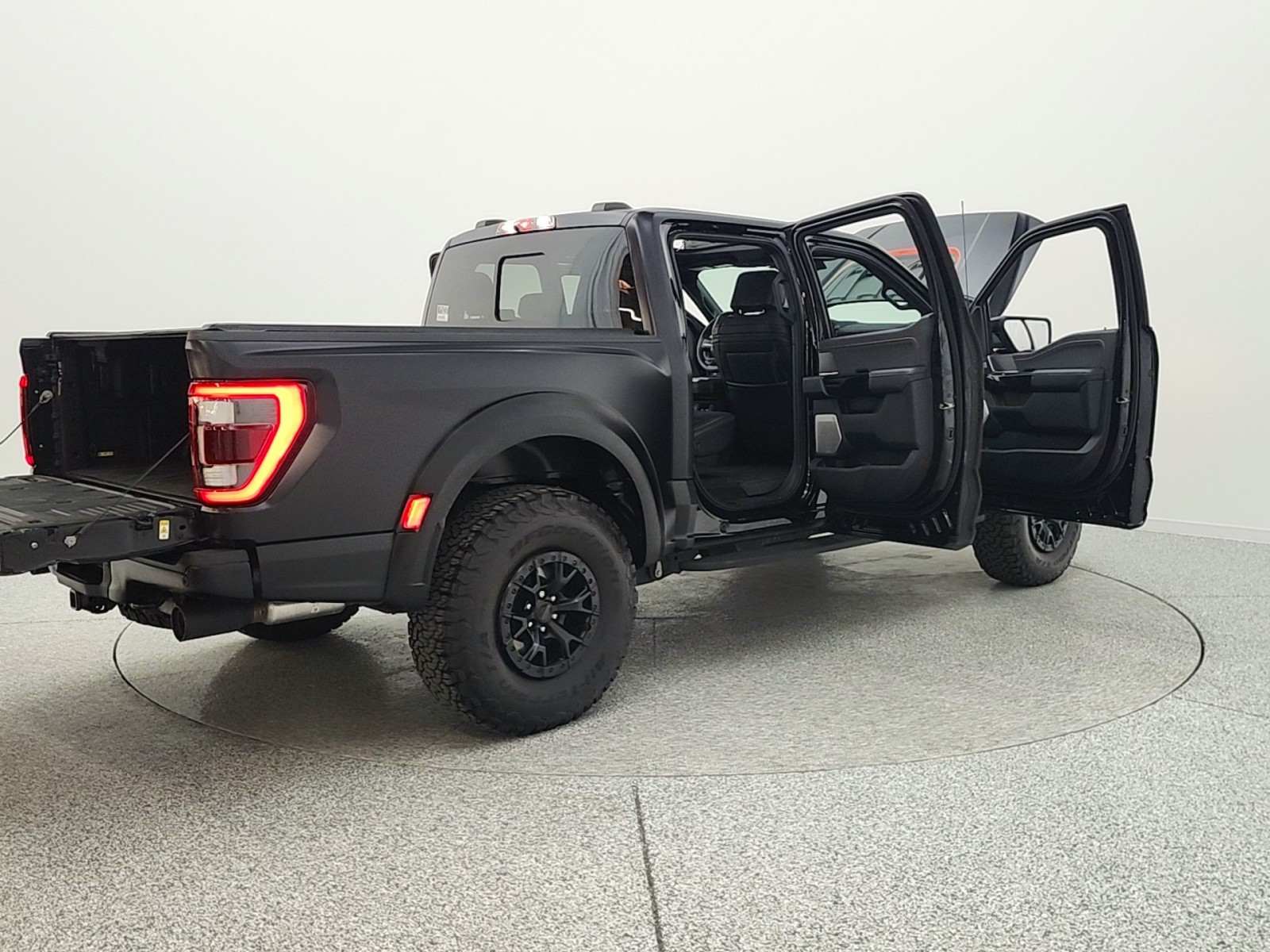 Used 2023 Agate Black Metallic Ford Raptor 4WD SuperCrew 5.5