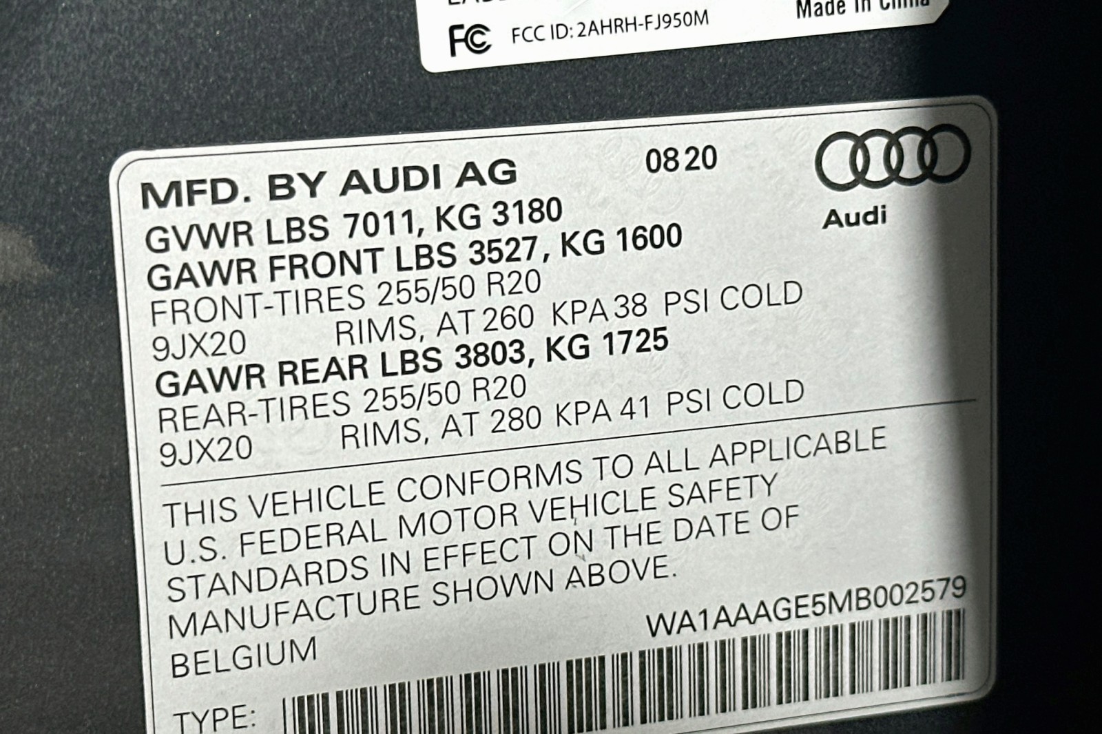 Used 2021 Manhattan Gray Metallic Audi Premium image 24