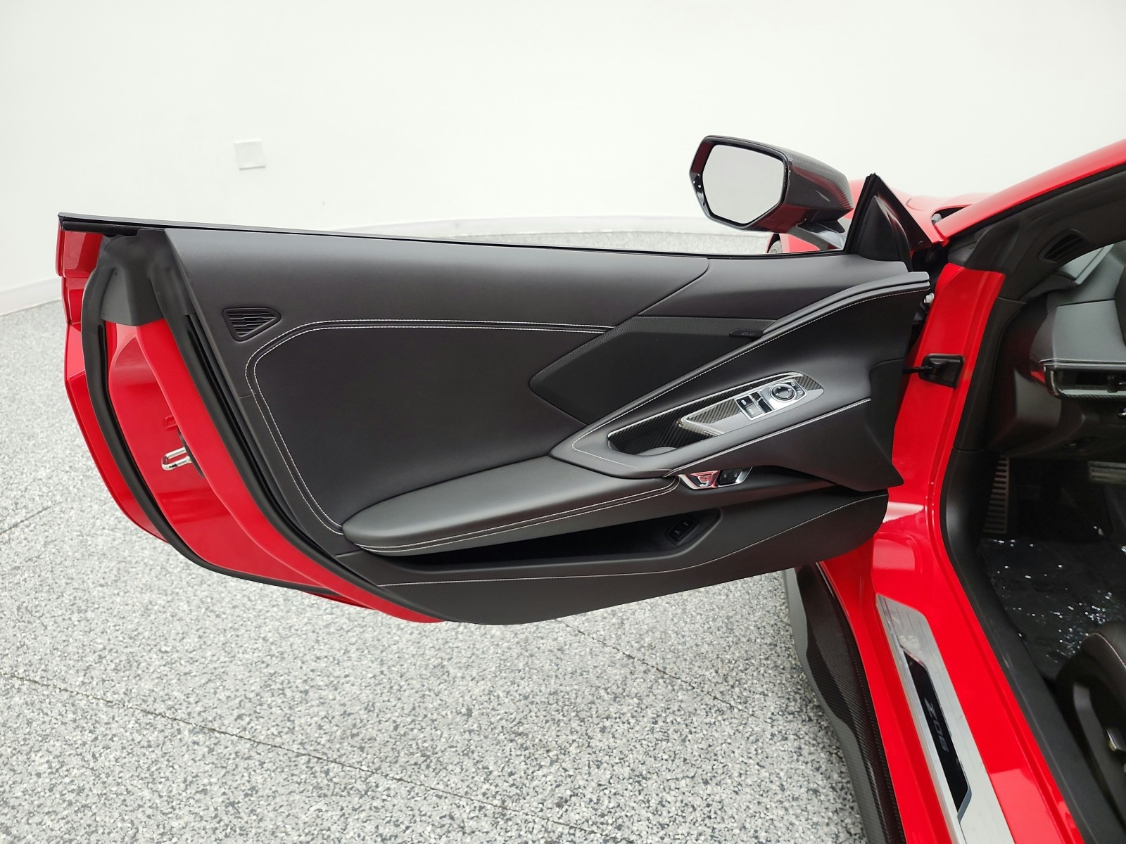 Used 2023 Torch Red Chevrolet 2dr Z06 Cpe w/1LZ image 15