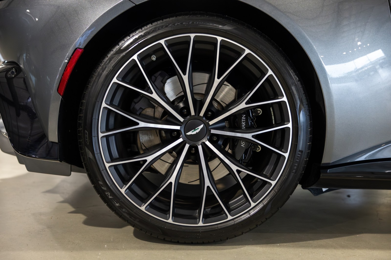 Used Car 2023 Aston Martin Vantage  For Sale Under $160,000 In Boerne, Texas