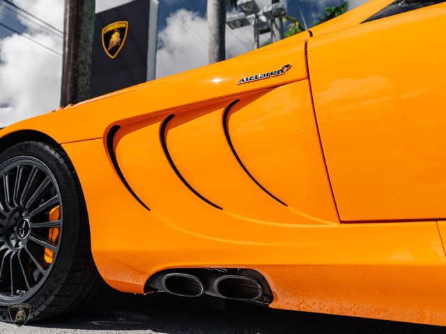 Mercedes-Benz SLR McLaren