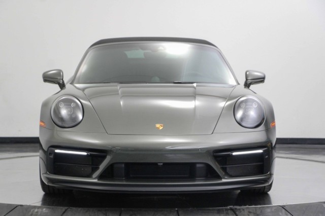 2022 Porsche 911 Carrera GTS 16