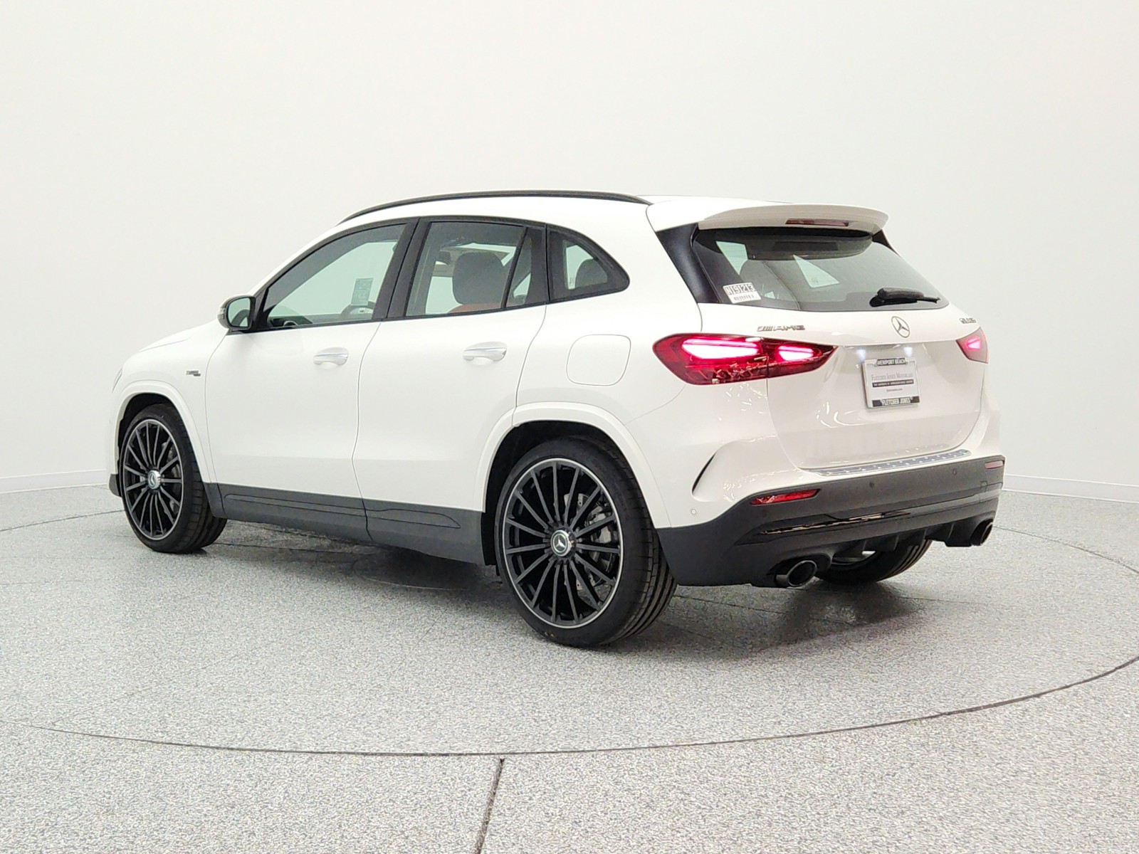New 2026 Polar White Mercedes-Benz AMG® GLA 35 4MATIC SUV image 7