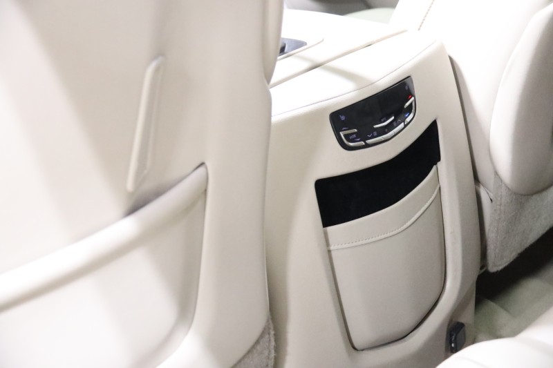 2016 Cadillac Escalade Luxury Collection 4dr Suv in , 