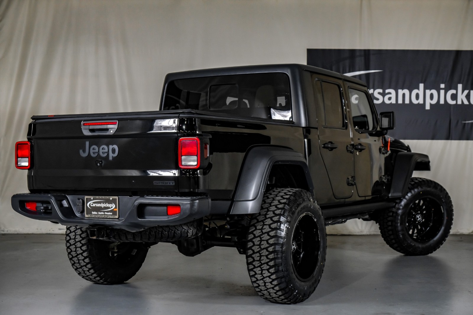 2020 Jeep Gladiator Sport S 8