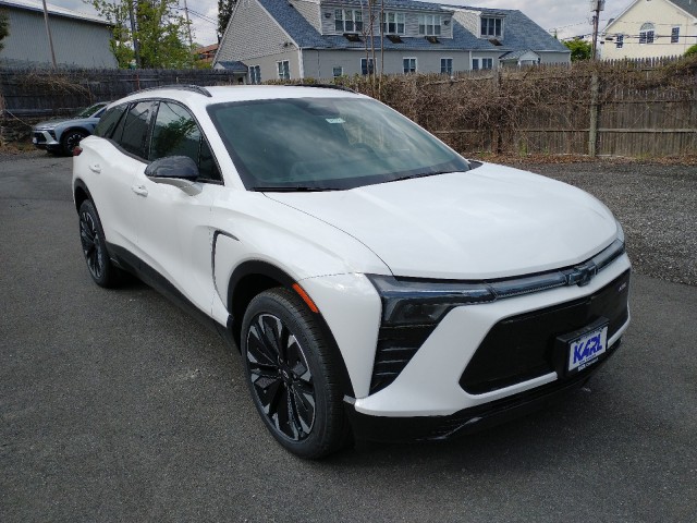 2024 Chevrolet Blazer EV eAWD RS 3