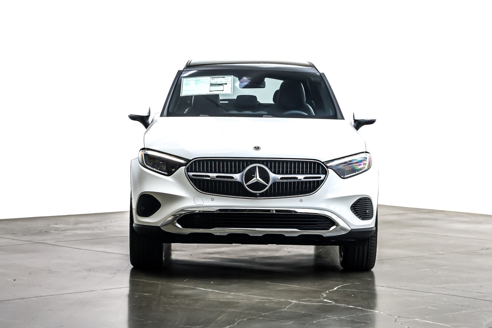 New 2026 Polar White Mercedes-Benz GLC 300 image 2