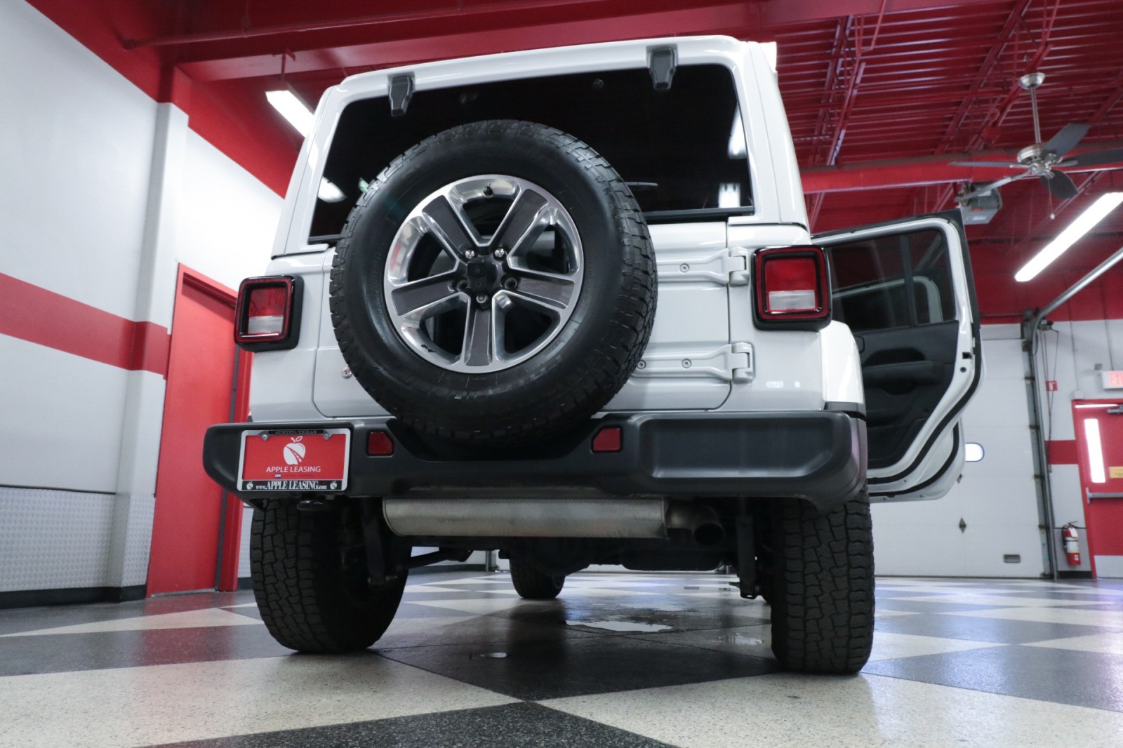 Used Car 2020 Jeep Wrangler Unlimited  Sahara For Sale Under $25,000 In Austin, Texas