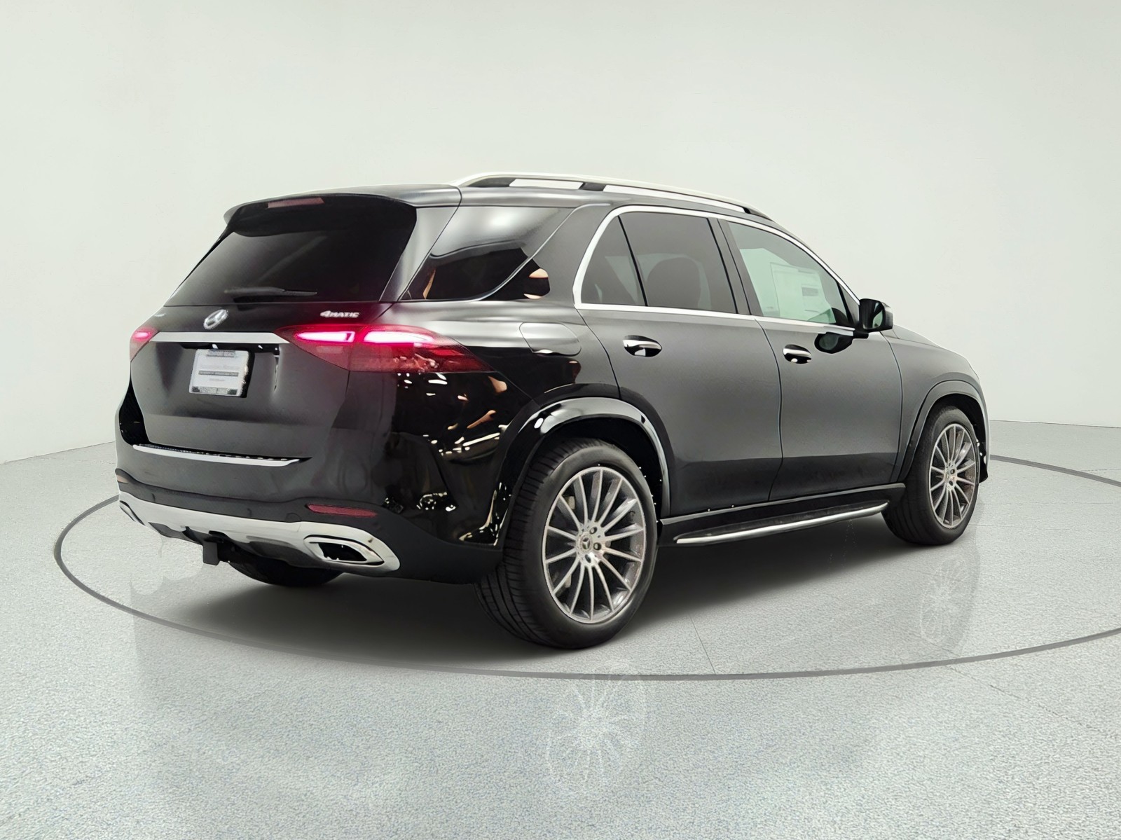 New 2026 Black Mercedes-Benz GLE 450 4MATIC® SUV image 5