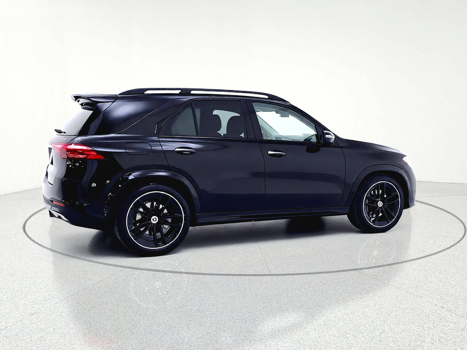New 2026 Obsidian Black Metallic Mercedes-Benz GLE 450 4MATIC® SUV image 15