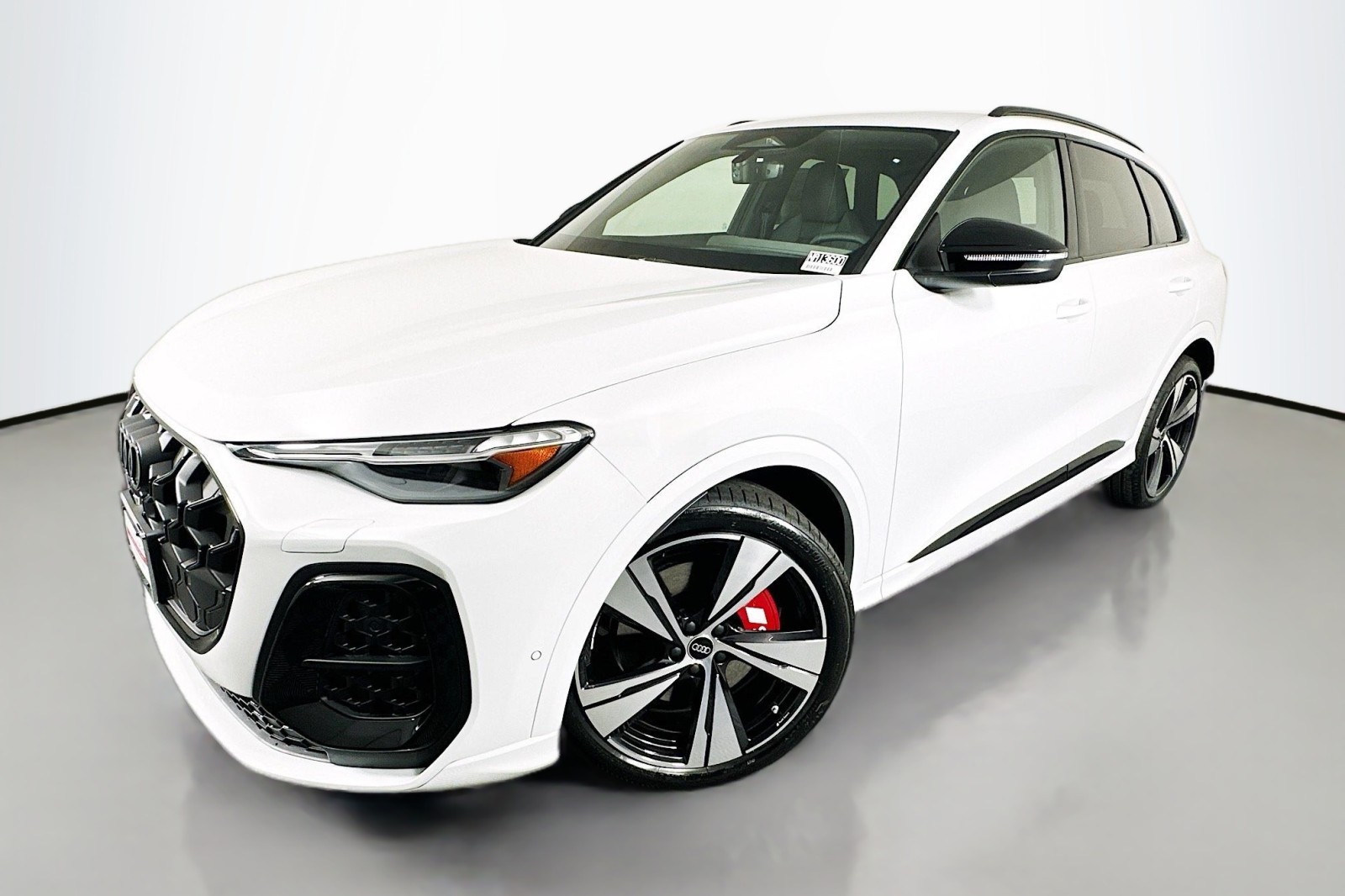 2026 Audi SQ5 Premium Plus