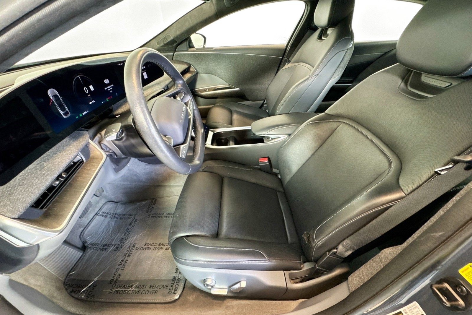 Used 2024 Quantum Grey Metallic Lucid Touring image 20