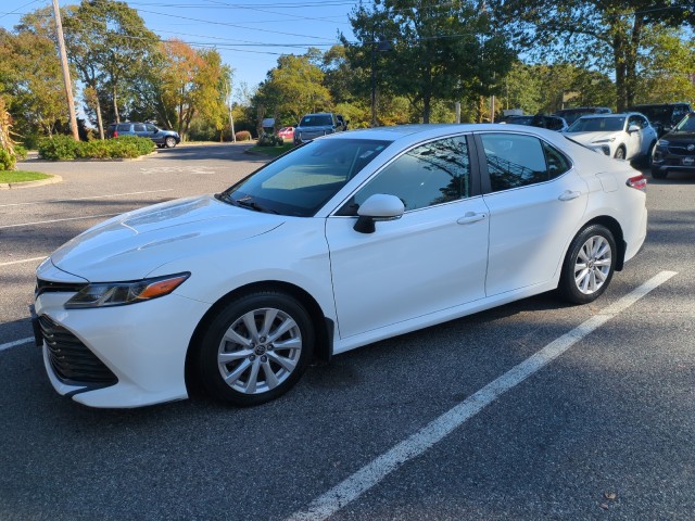 2020 Toyota Camry LE 4