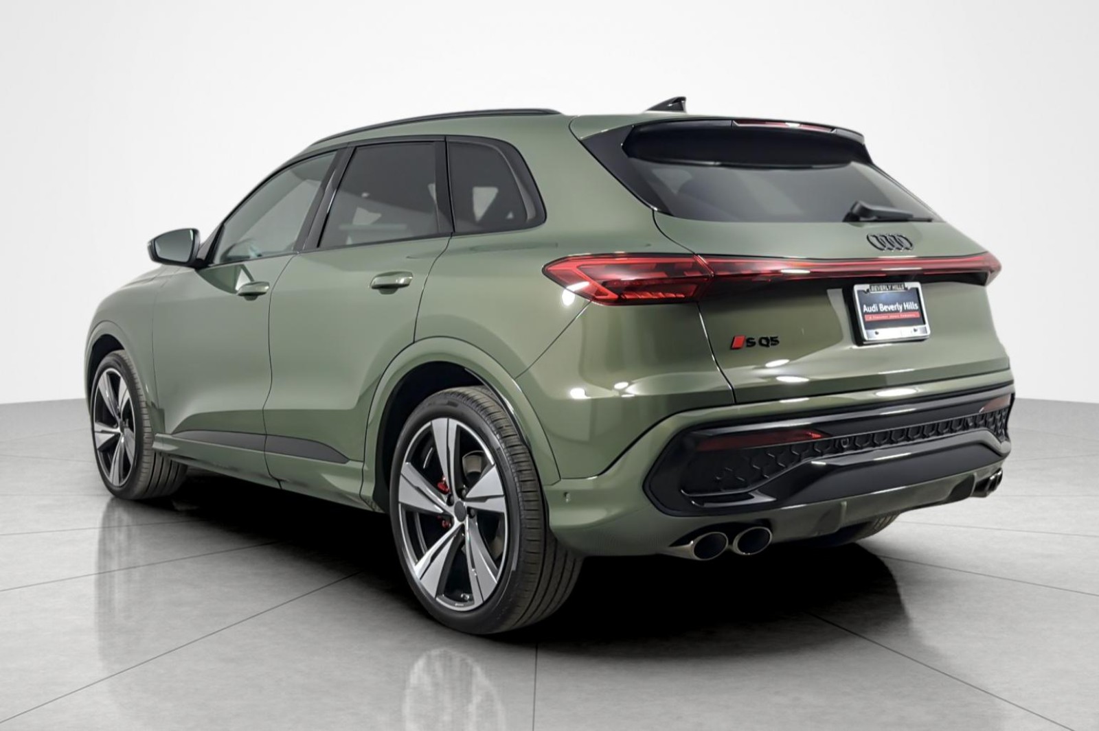 New 2026 District Green Metallic Audi Premium Plus 3.0 TFSI quattro image 4